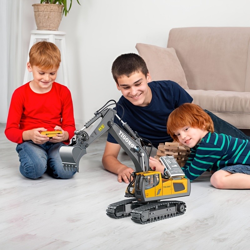 Gift Toy Car Featuring a 2.4G Remote Control Excavator