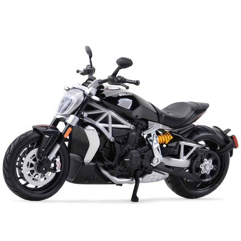 Maisto 1:12 Scale Ducati X Diavel S Die-Cast Collectible Motorcycle Model