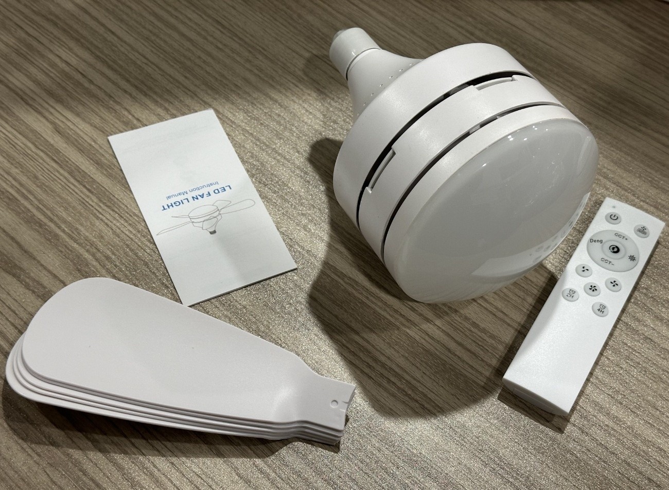 Socket Ceiling Fan Light