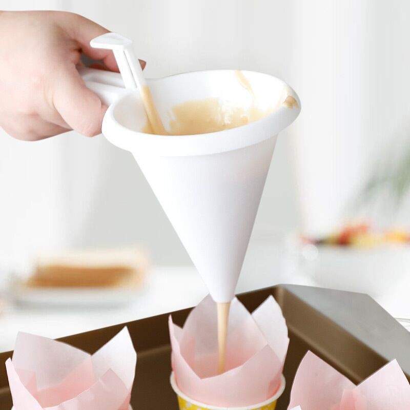 Cream Weight Funnel Handheld Cup