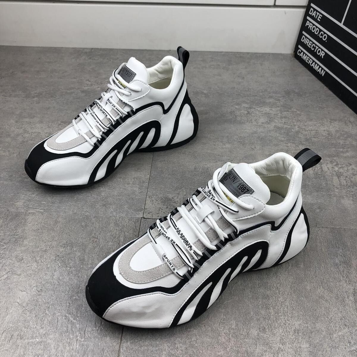 Mens Soft Sole Breathable Running Shoes