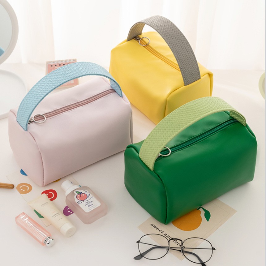 Portable Cosmetic Bag
