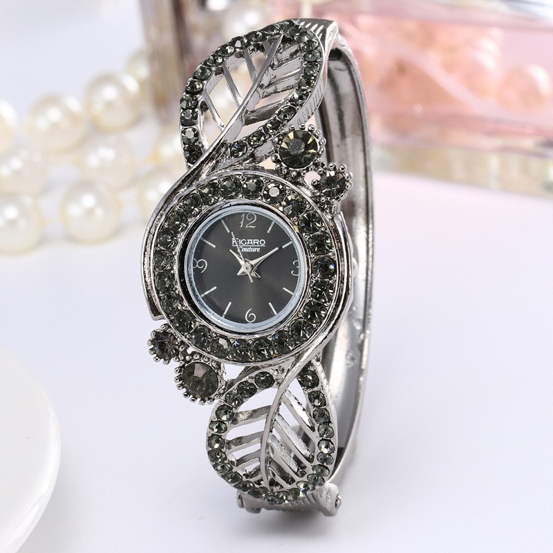 Four-leaf clover diamond bracelet watch