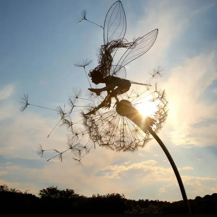 Wonderland-like Garden Decoration Art in 2024