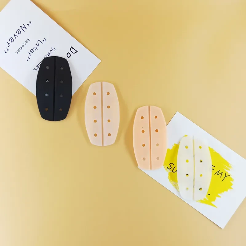 Breathable non-slip silicone shoulder pad