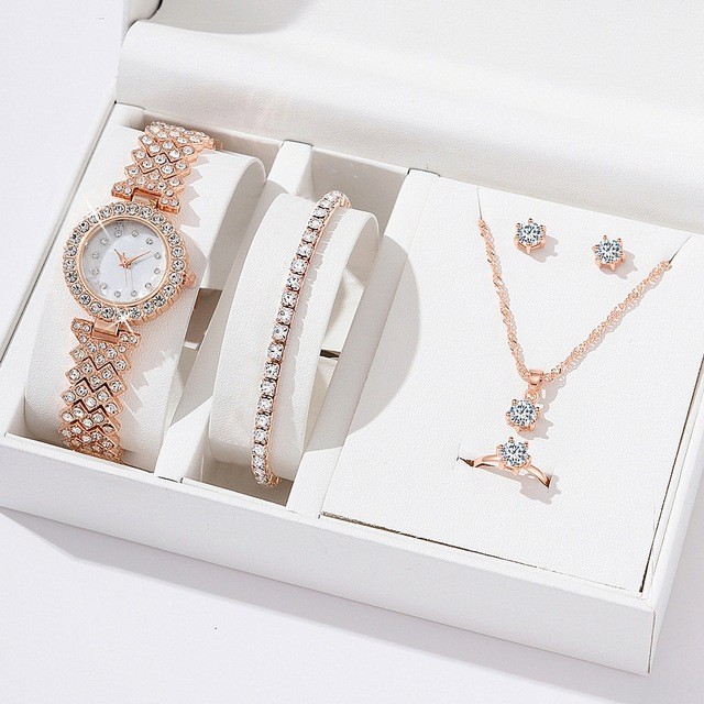 Diamond Women Watches Luxury Fashion