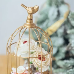 gold metal candle holder for home decor