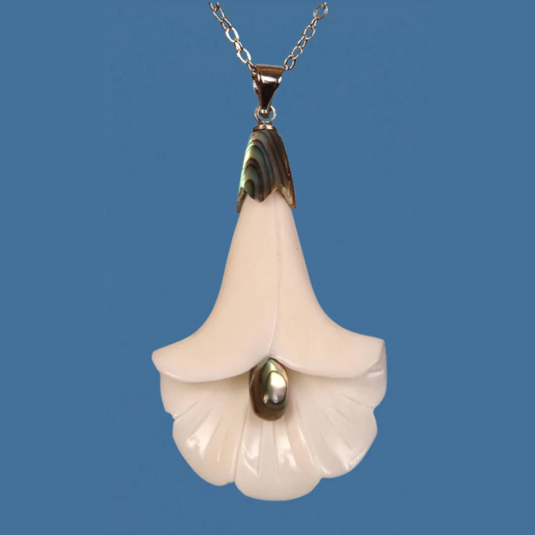 Bone Flower Pendant with Pāua