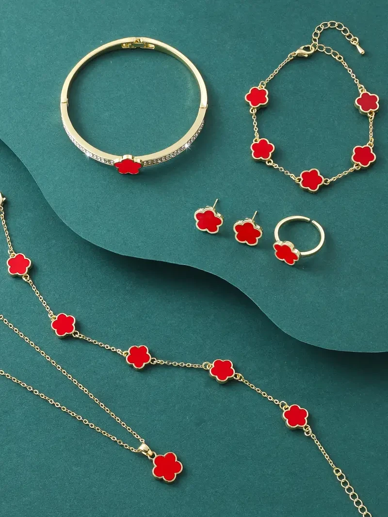 Elegant Flower Shaped Jewelry Set