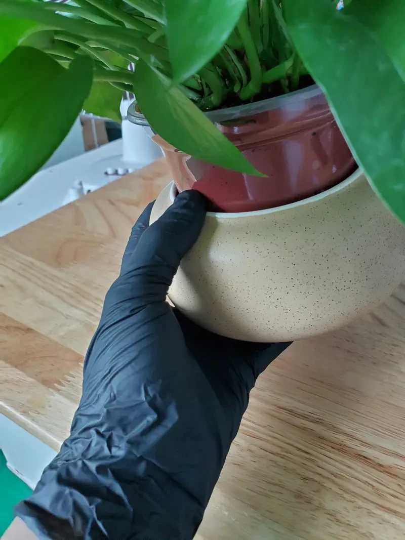 100pcs Ultra-Durable Nitrile Gloves