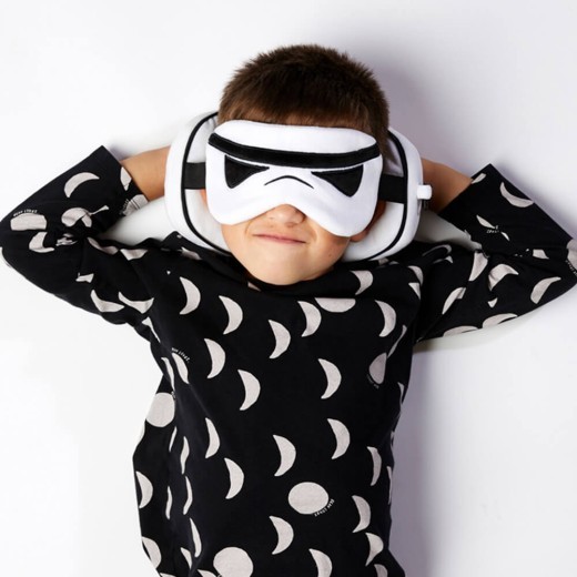 RELAXEAZZZ ORIGINAL STORMTROOPER TRAVEL PILLOW & EYE MASK SET