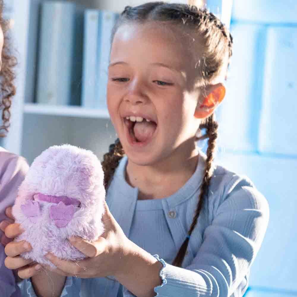 Curlimals Arctic Glow Pip Penguin