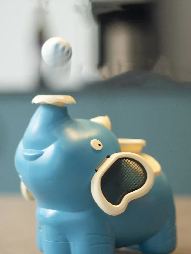 Douyin Net Celebrity Elephant Cartoon Toy Fun Spray Humidifying Children's Toy With Music And Light Booth