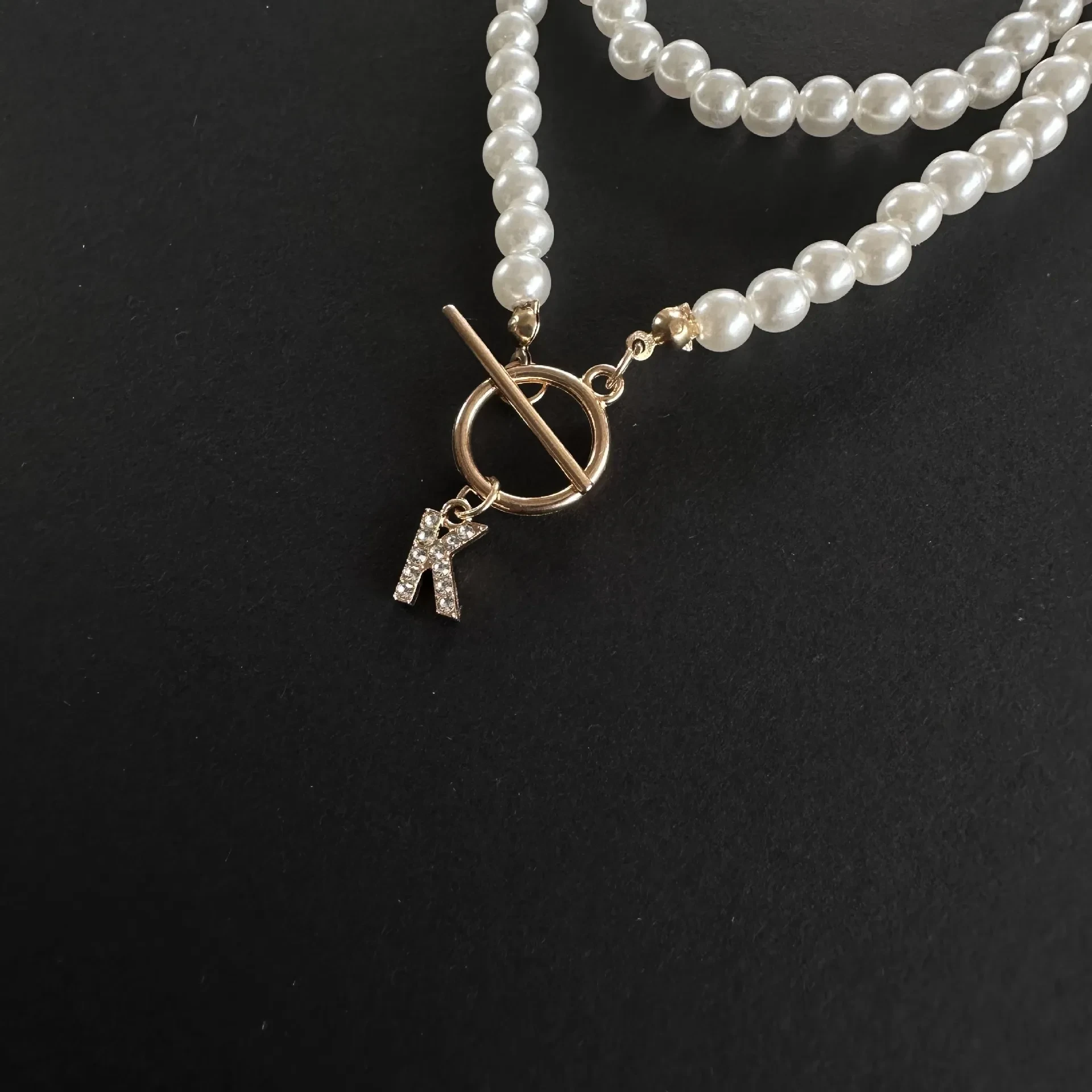Pearl Chain OT Buckle Inlaid 26 Letter Necklace