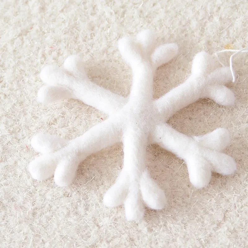 Snowflakes stars christmas tree decoration