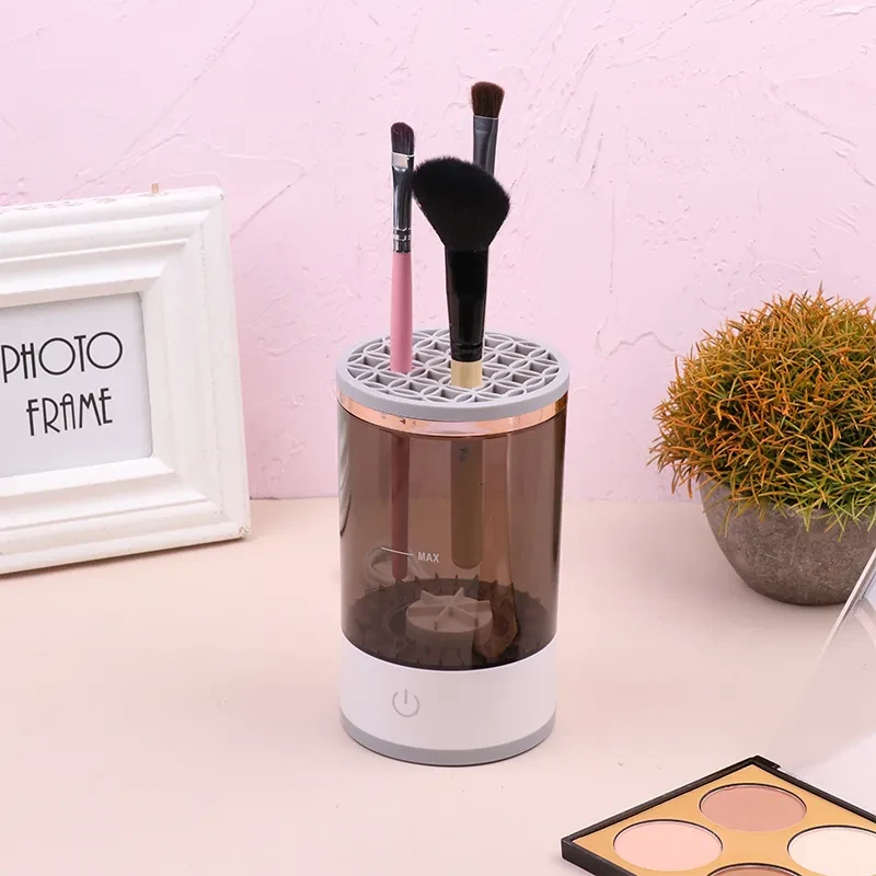 Women Eye Shadow Brush Cleaning Tool Portable