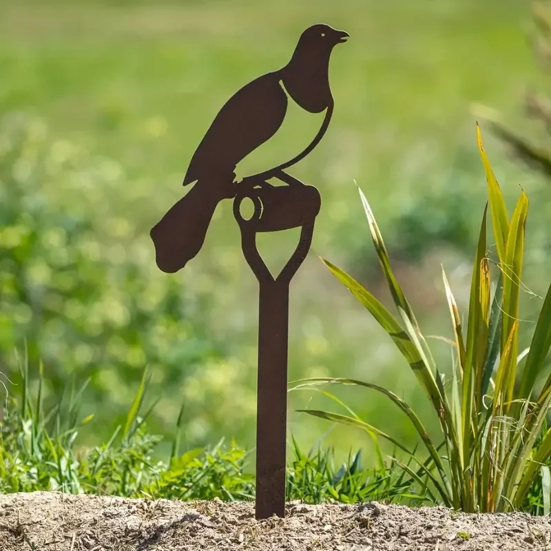 Charming 3pcs Bird Family Metal Garden Stakes Outdoor Patio & Lawn Decor