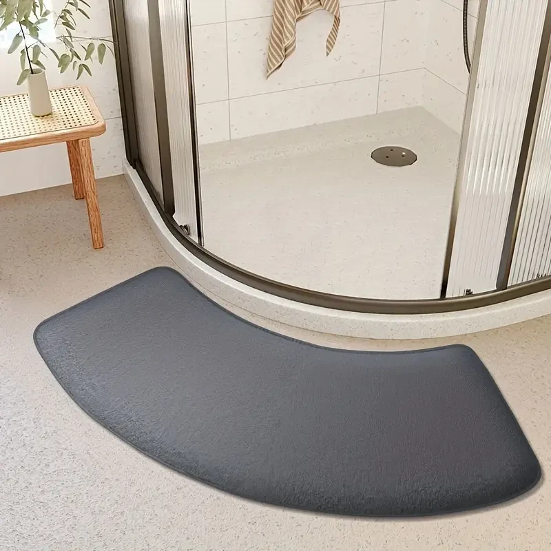 Non-Slip Bath Mat, Thickened Polyester Shower Door Rug, Half-Circle Entryway Foot Mat, Hand-Washable, Low Pile, Machine-Made, 660g/, 1.2cm Thick, Kitchen & Bathroom Decor