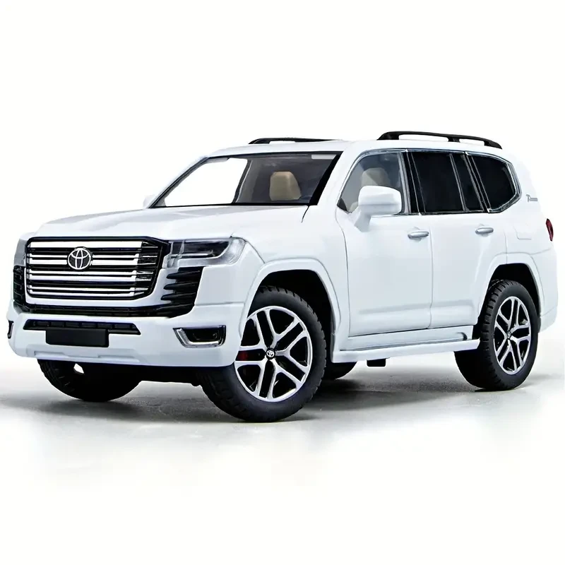 Toyota Land Cruiser 1/24 Scale Diecast  Pull-Back Action, Light & Sound Zinc Alloy Toy Car