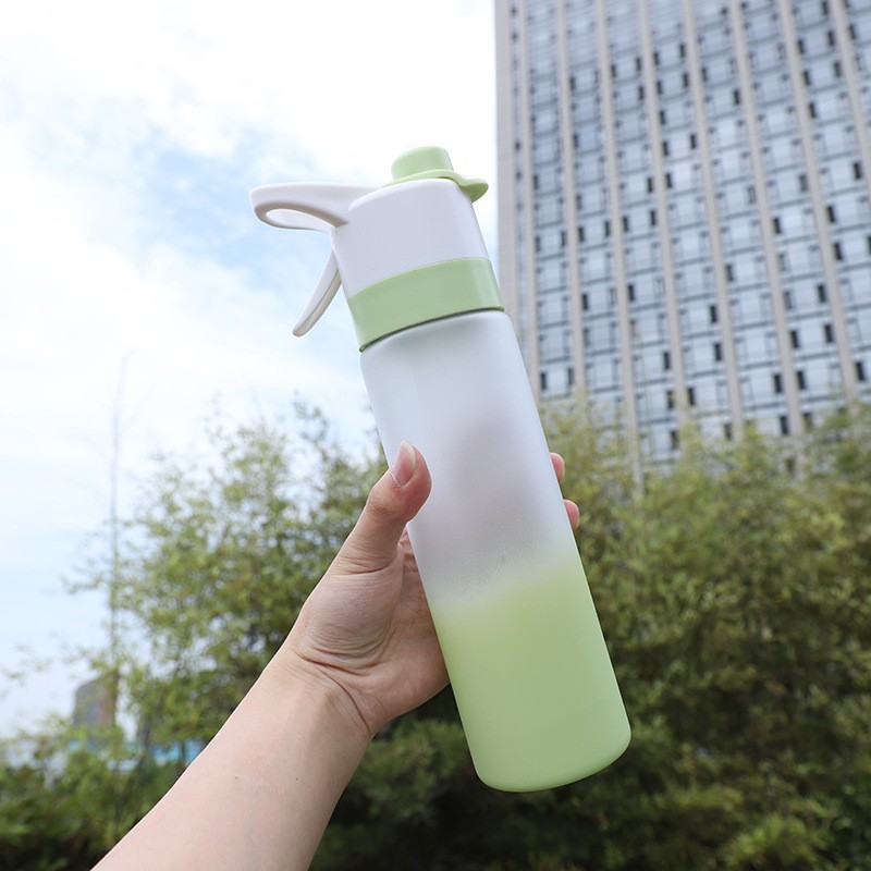 700ml BPA-Free Sport Water Bottle