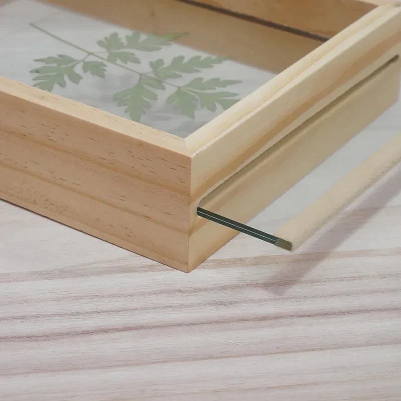 Wall-Mounted Double-Sided Classical Solid Wood Photo Frame