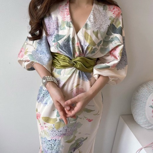 French Elegant V-neck Decor Printed Kink Dress