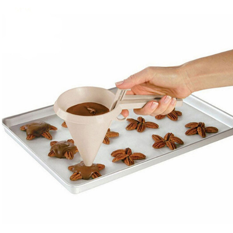 Adjustable Hand-Held Baking Funnel