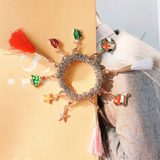 Children's pendant bracelet portable gift box