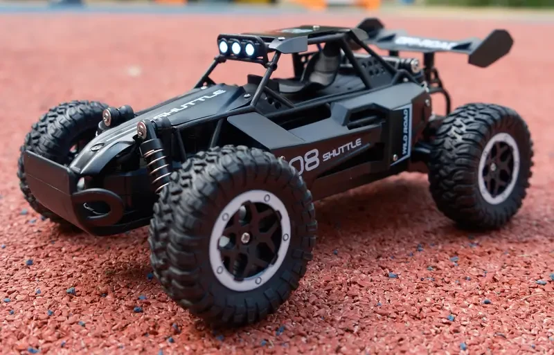 1:16 2.4G Double Battery Alloy RC Car, High Speed Up To 20 Km/h Remote Control Car, All Terrain Off-Road Electric Toy Car Halloween Christmas Gift