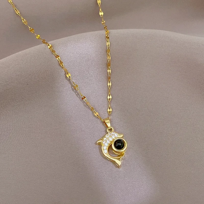Light Luxury Dolphin Projection Stone Necklace
