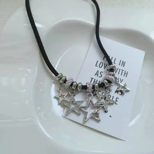 Women's Hot Sweet Cool Hot Girl Clavicle Chain