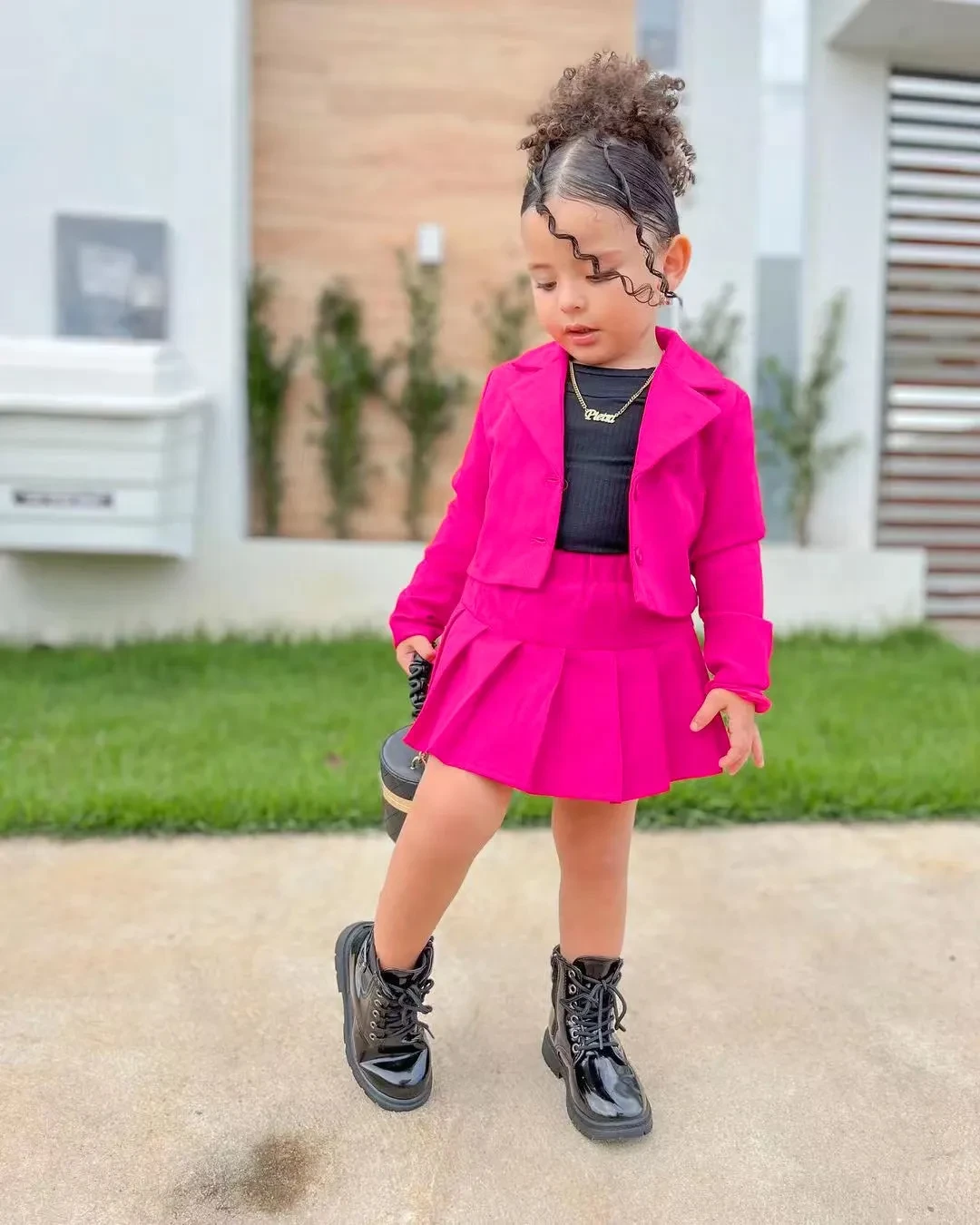 Fashion Casual Long Sleeve Short Cardigan Skirt Outfit