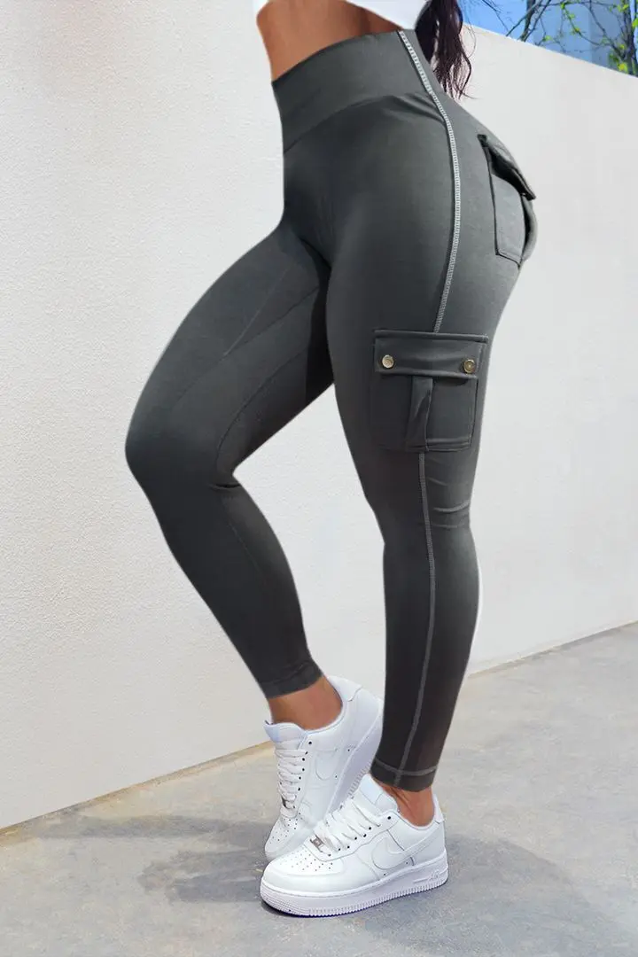Chic Pocketed High-Rise Leggings