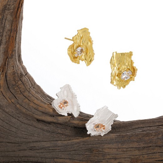 Geometric Asymmetric Diamond Stud Earrings For Women