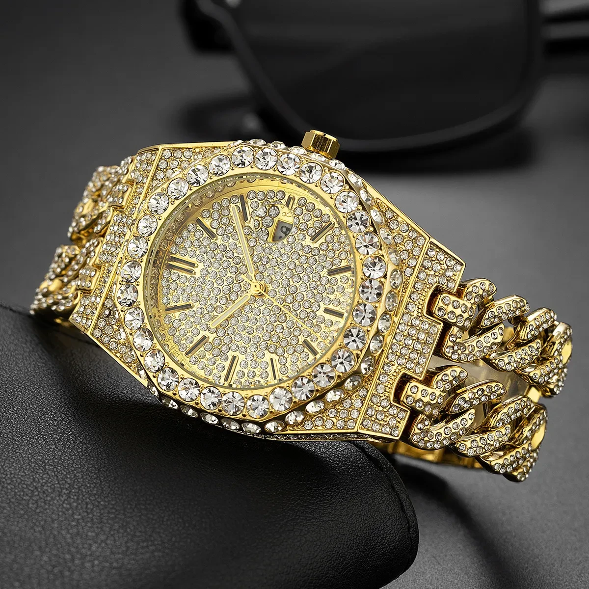 Men's Hip Hop Iced Diamond Fashion Cuban Link Chain Quartz Clock