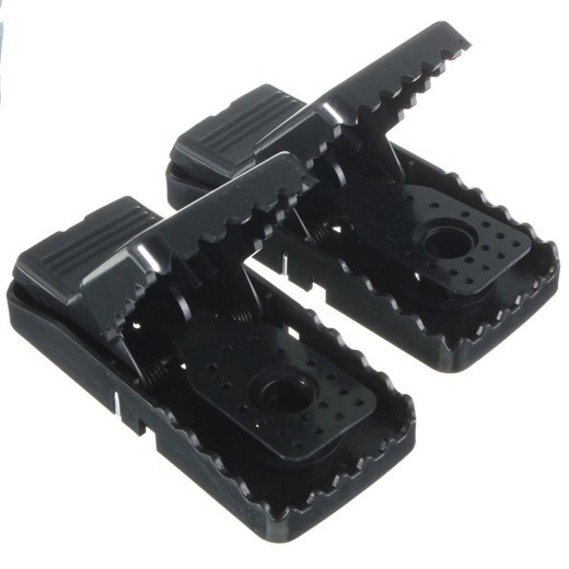 6pcs snapping mousetrap