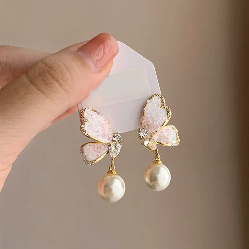 Gradient Butterfly Pearl Earrings With Rhinestones Earrings For Women