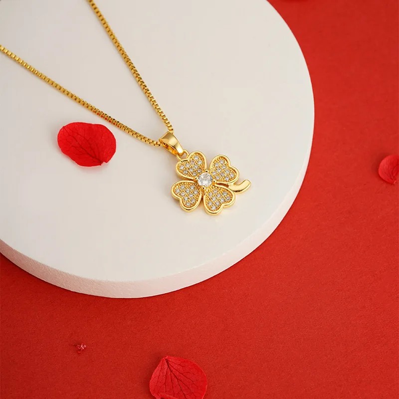 14K Gold Clover Pendant Necklace with Zircon