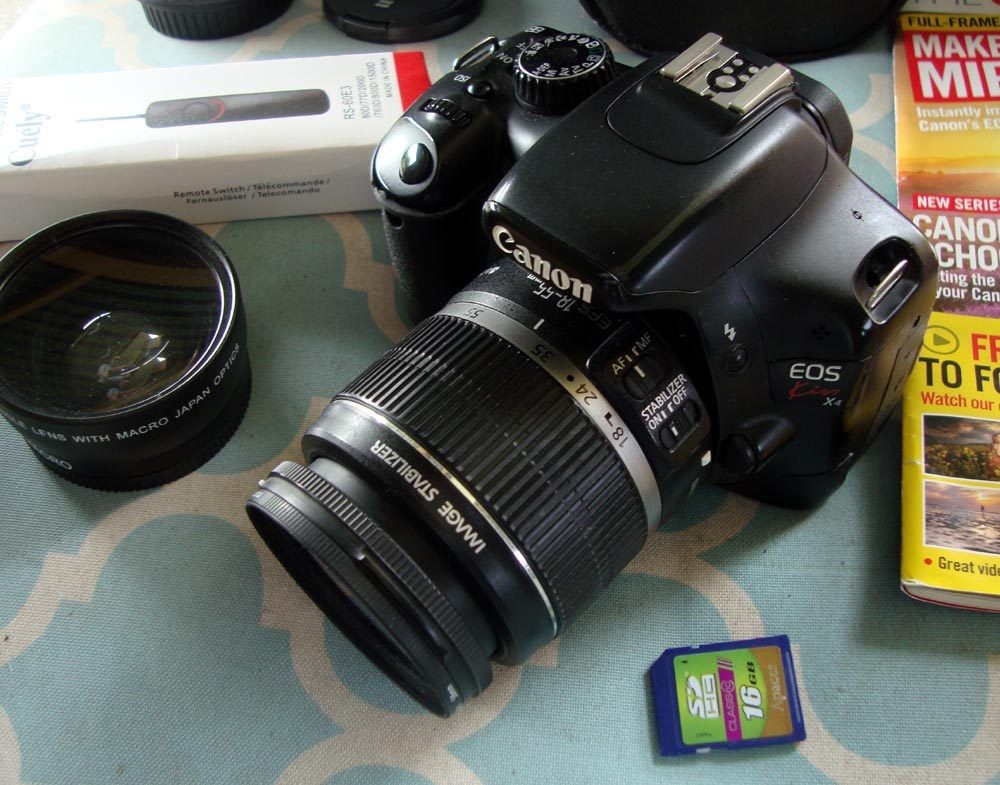 Canon EOS 550D with 3x lenses and accessories | AFTERPAY
