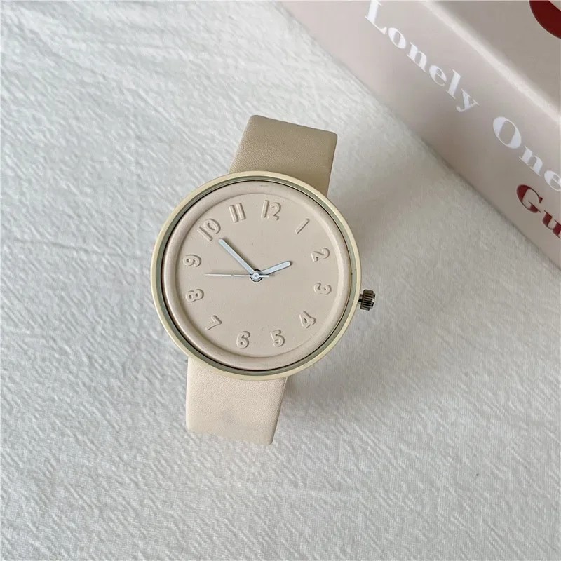 Women Quartz Watch Macaron Color Retro Digital Wristwatch