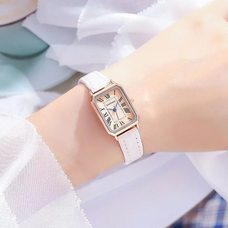 Leather Strap Ladies Quartz Watch
