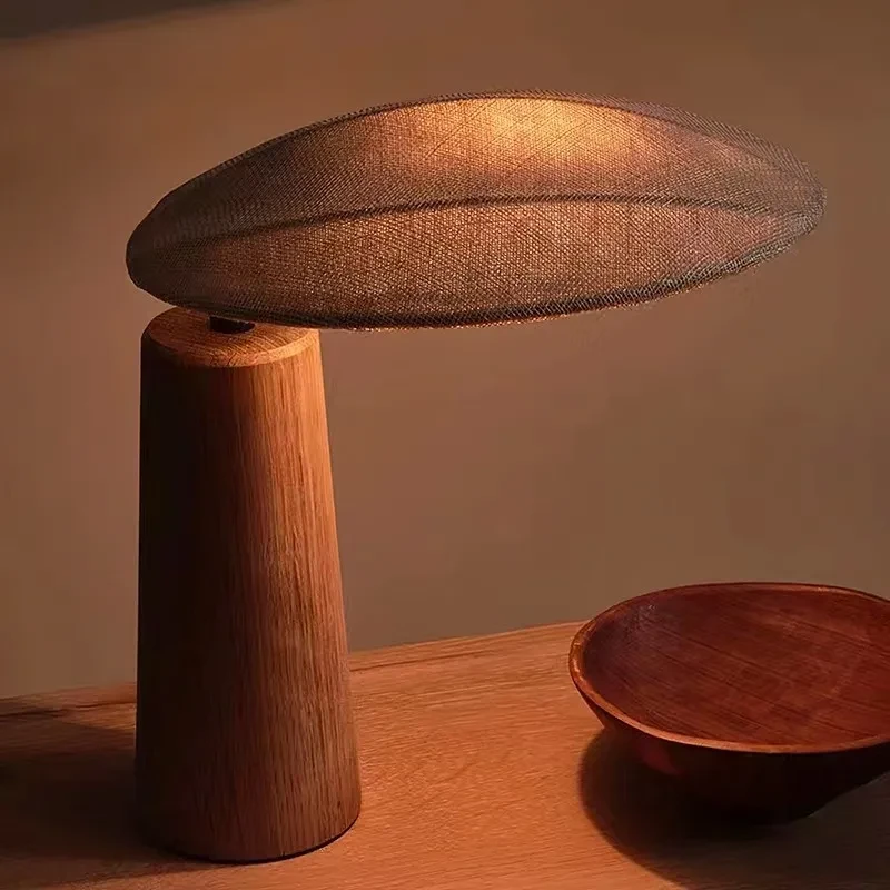 Style Table Lamp Simple