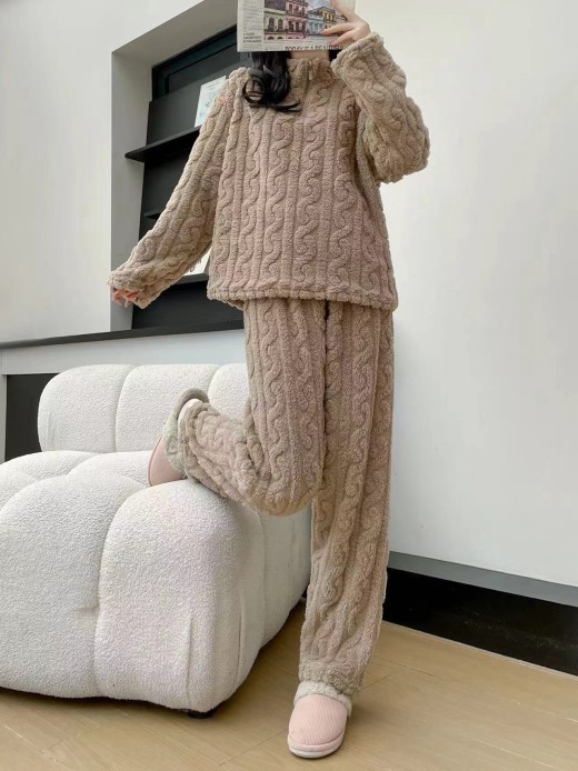 Autumn And Winter New Twist Zipper Couple Fleece-lined Thick Coral Fleece Pajamas Homewear Loungewear Sleepwear For Sleeping