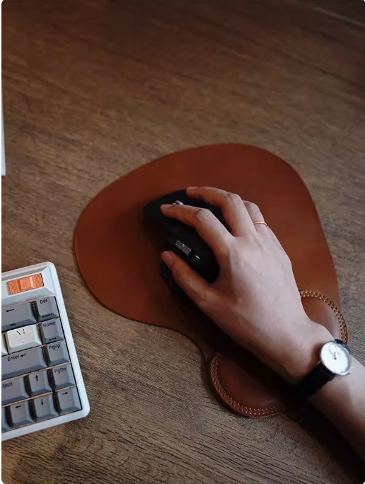 First Layer Cowhide Simple Leather Wrister Protective Mouse Pad