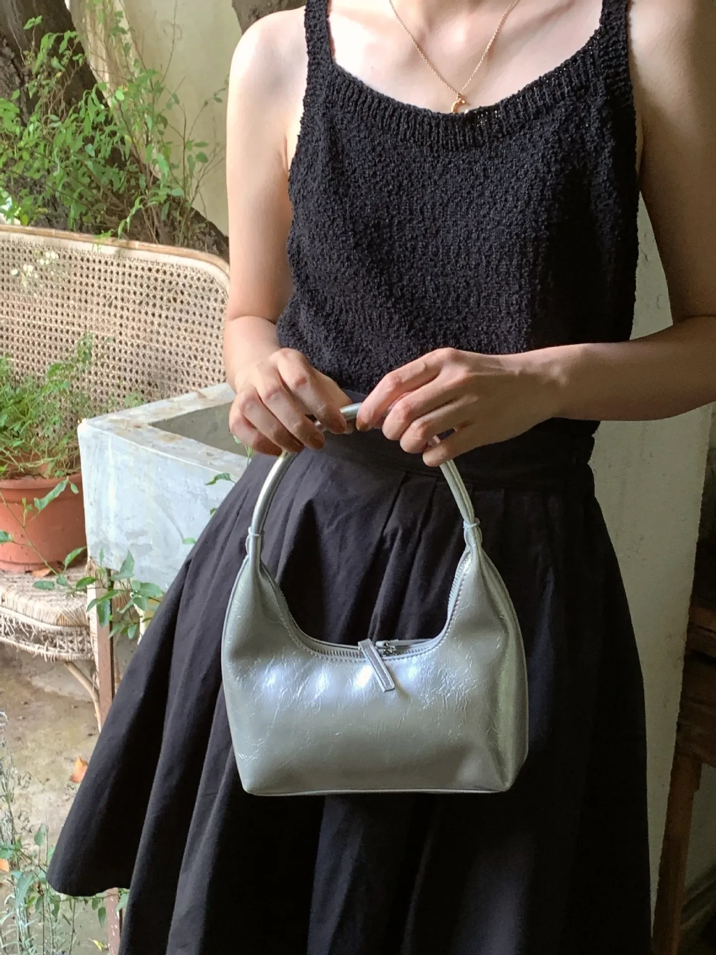 French Style Temperament Silver Hand Carrying Underarm Bag Women
