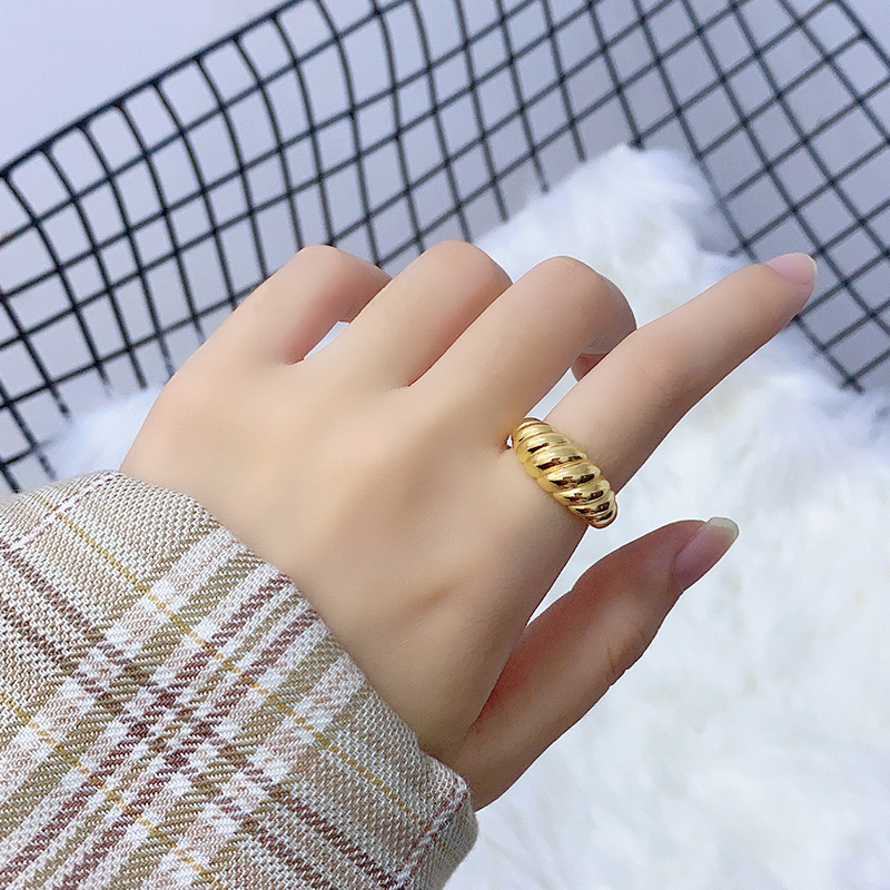 Twill French Croissant Ring Simple Open Ring Index Finger Ring
