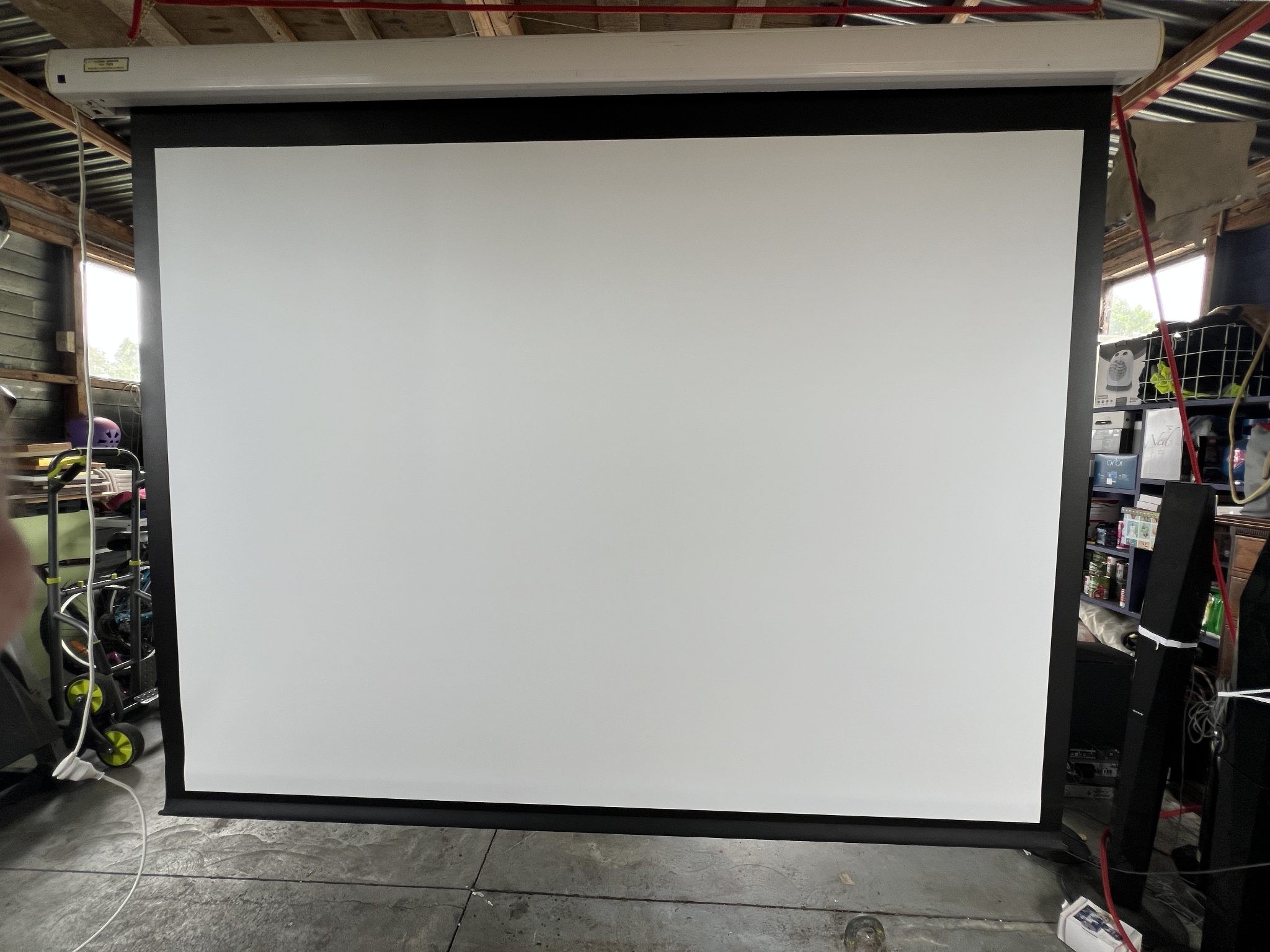 Motorized Projector Screen 100inch