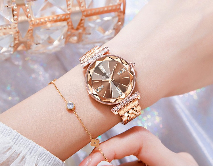 Women's Diamond Mirror Fashion Waterproof Steel Watch