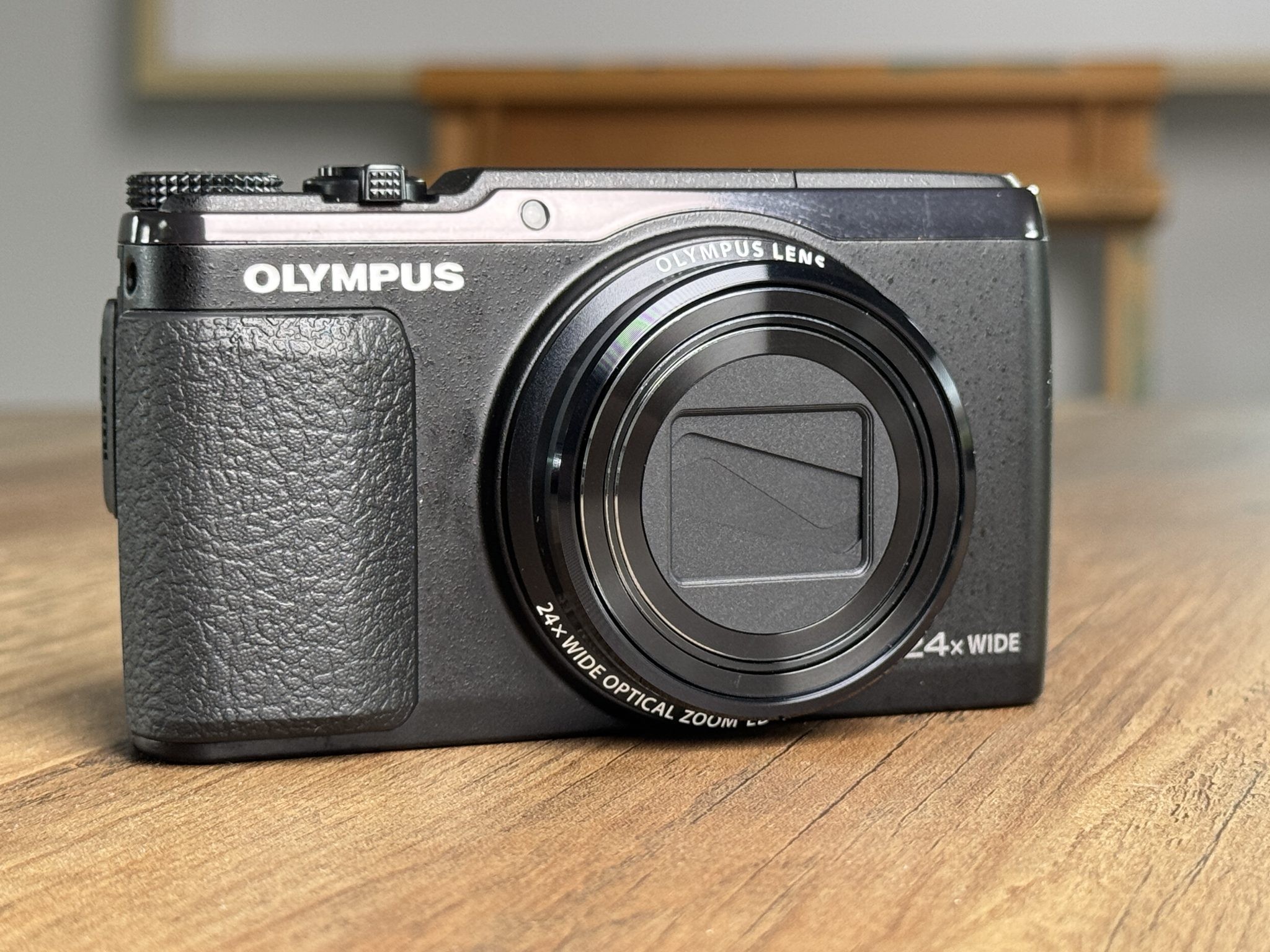 Olympus Stylus SH-60 - As New Condition