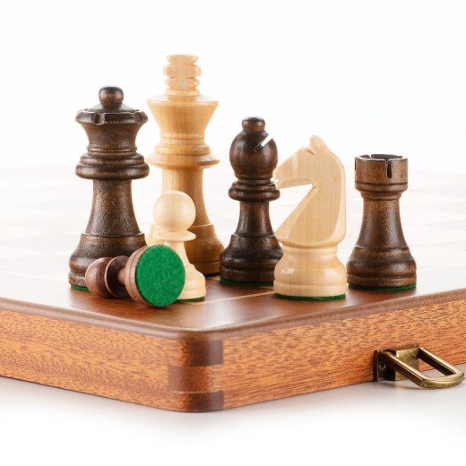 High Quality German Walnut Chess Wooden Chess Solid Wood Chess Pieces